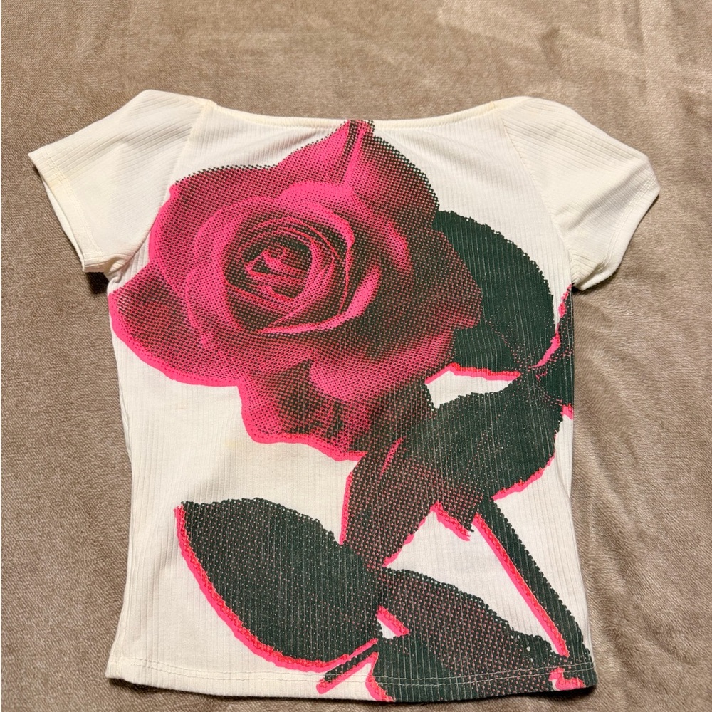 Urban outfitters open back graphic tee size small